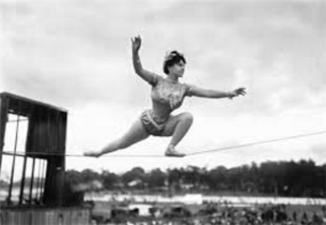 Ethel / Circus - Wandering City