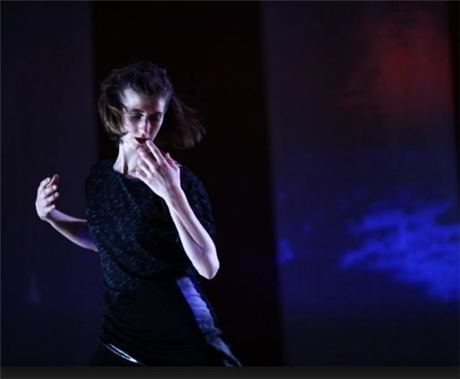 Sally Silvers & Dancers: Along