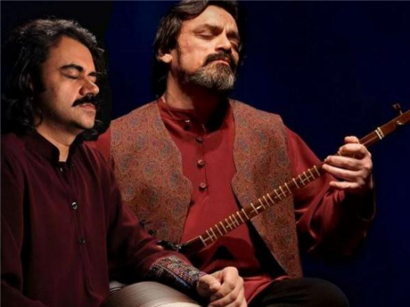 Maestro Hossein Alizadeh with Pejman Hadadi – Mystical Persian Music