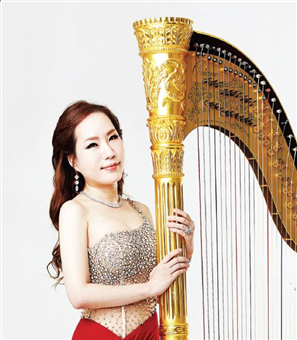 Hae Joo Hahn, harp