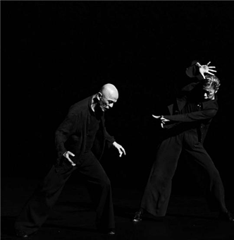 Saburo Teshigawara / KARAS