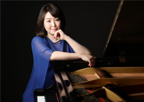 Sunhwa Park, piano