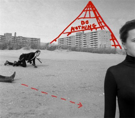 The Dog, The Night and The Knife 